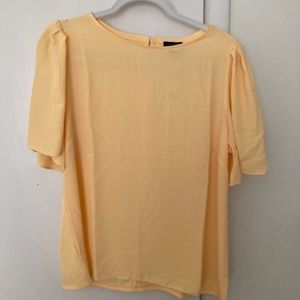 NWT Ann Taylor medium yellow top